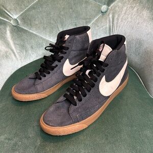 Nike snickers